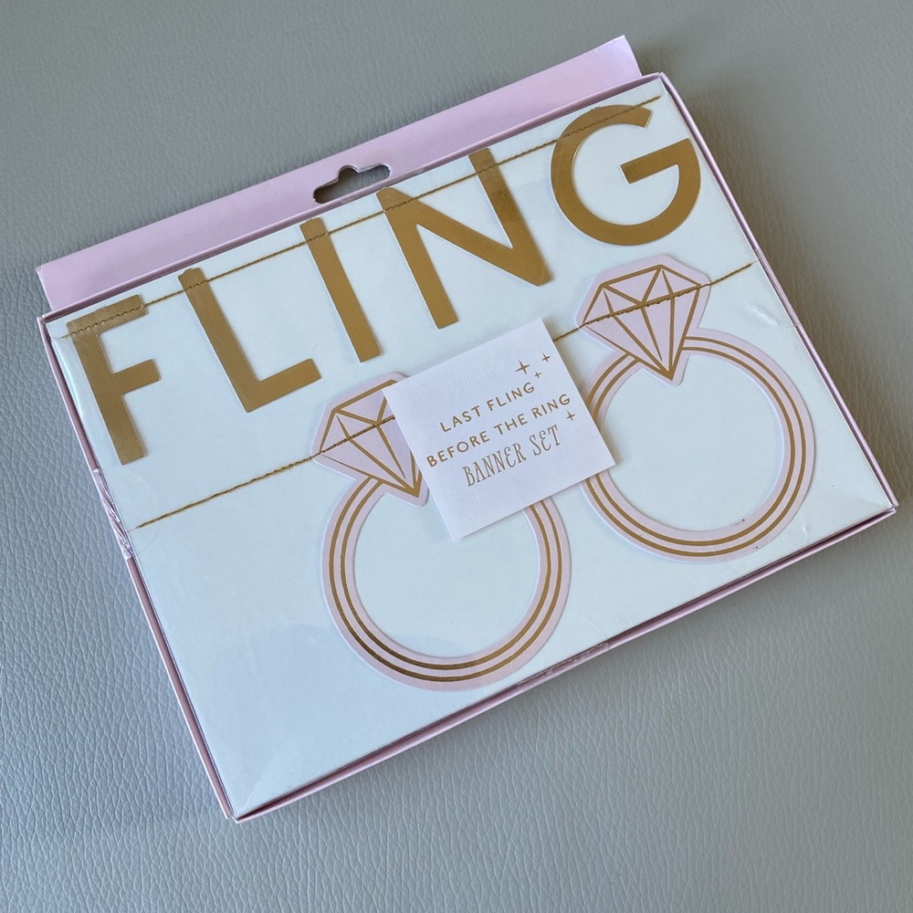 LAST FLING BEFORE THE RING bachelorette party banner set